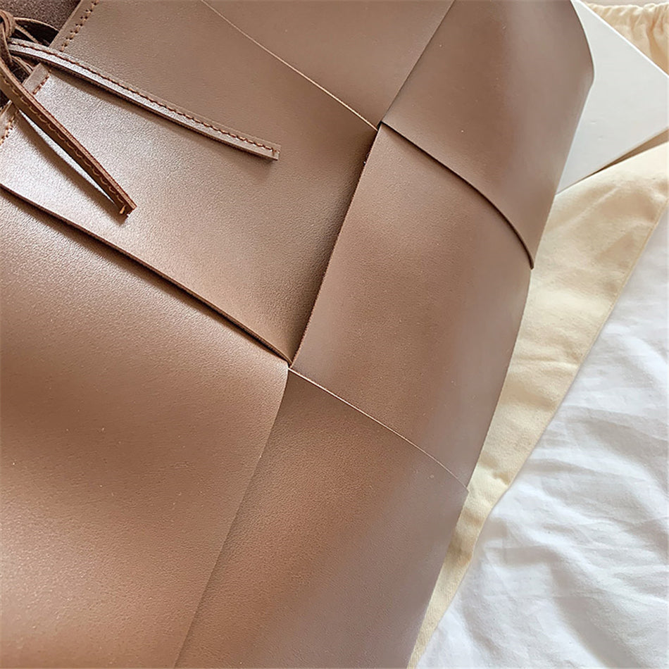 Bolsa Média Carla - YESBELEZA