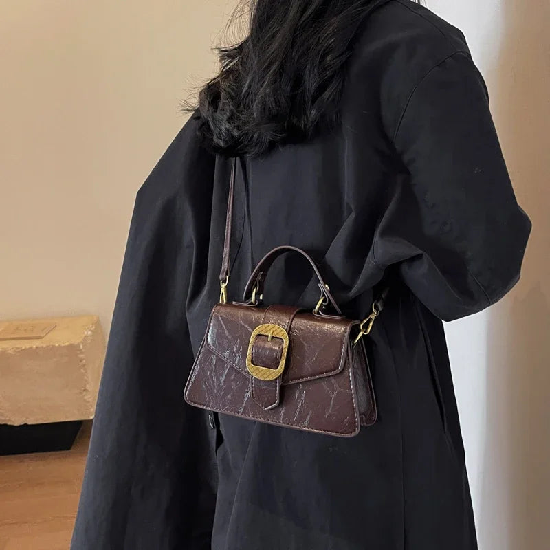 Bolsa Pequena Transversal Kayla