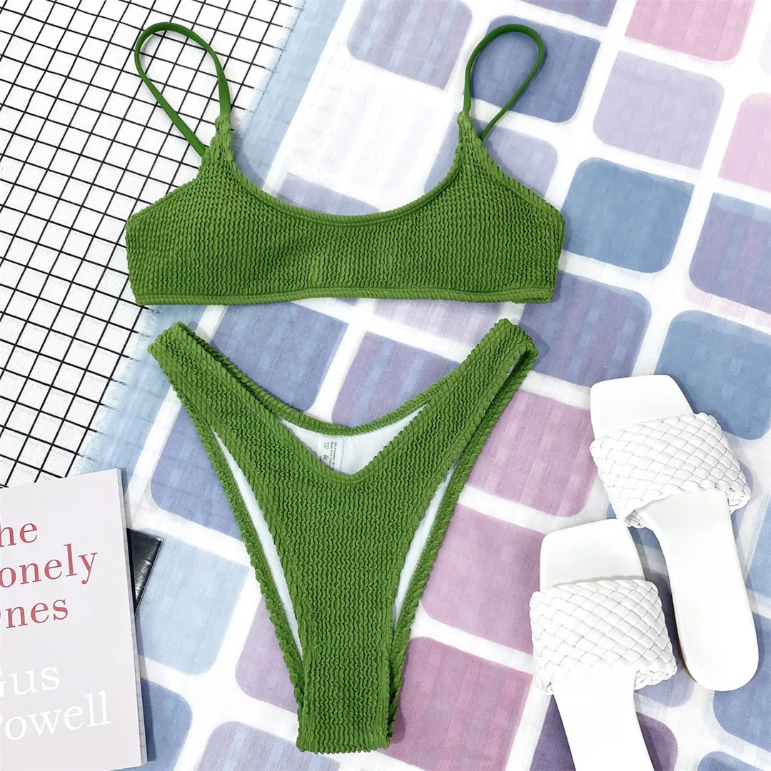 49395684606235|49395684671771|49395684704539