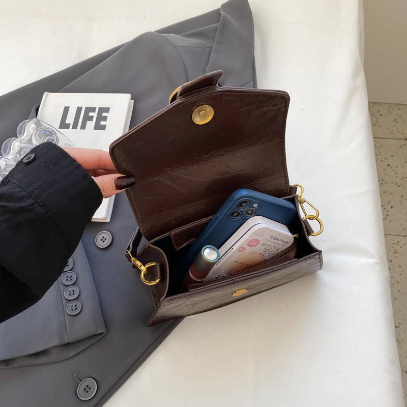 Bolsa Pequena Transversal Kayla