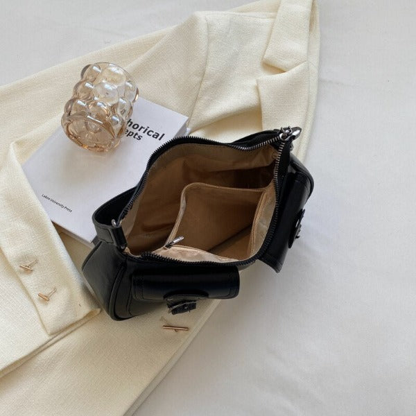 Bolsa Baguete Santina Fivela YesBeleza;Bolsa Baguete; Bolsa Baguete Preta;Bolsa Baguete Branca; Bolsa Baguete; Bolsa Ombro Preta;