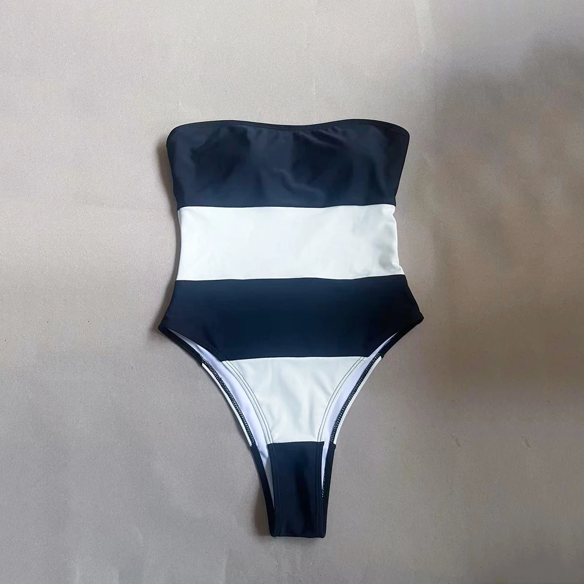 Maiô Body Branco e Preto Sarah