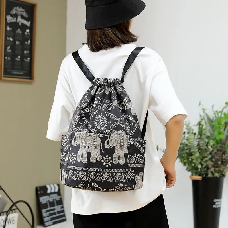 Mochila Feminina Tabo - Nylon - YesBeleza