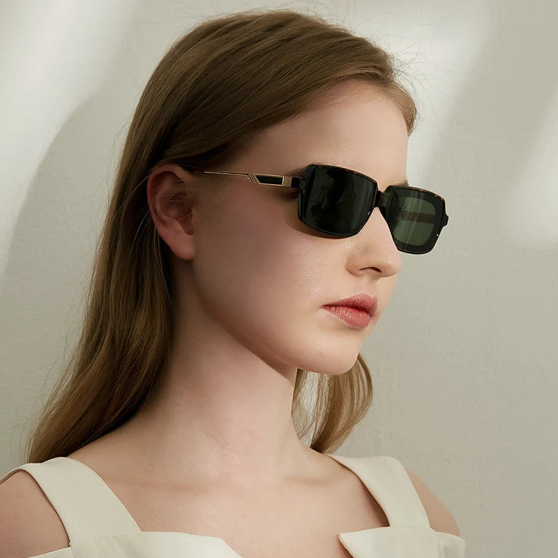 Óculos Retangular Preto - YESBELEZA