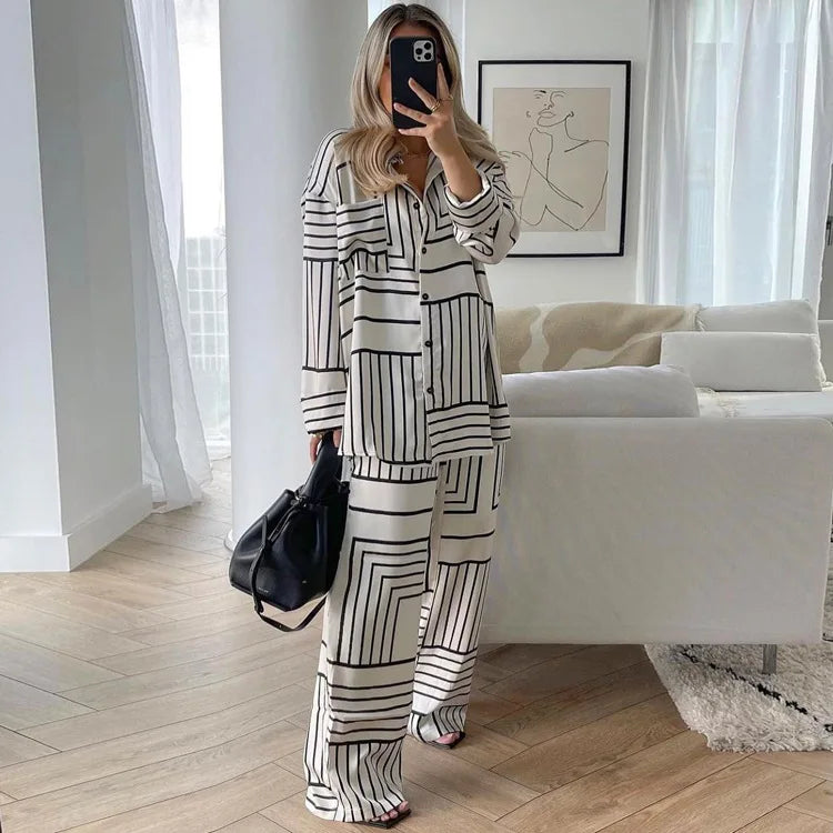 Pijama Branco e Preto Alexandra - YESBELEZA