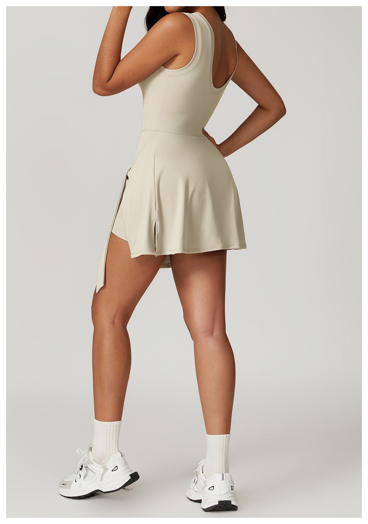 Macaquinho Vestido Shorts Saia Katerina Ivory - yesbeleza.com